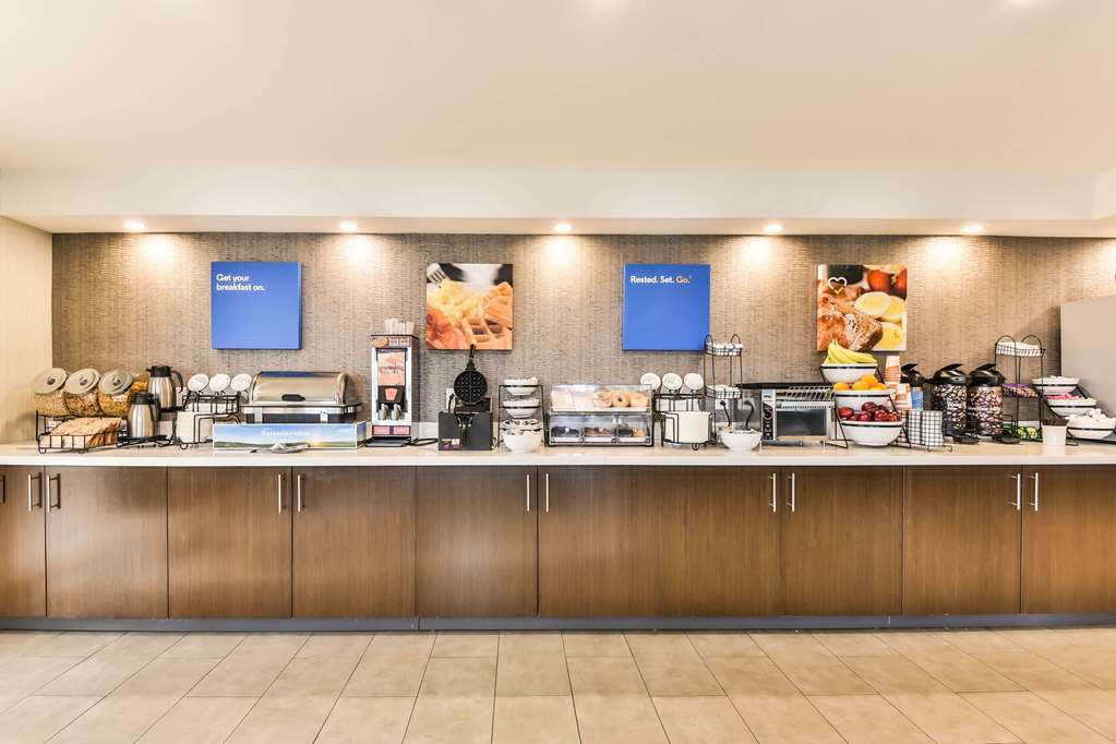 Comfort Inn Montreal Aeroport Pointe-Claire Restoran foto