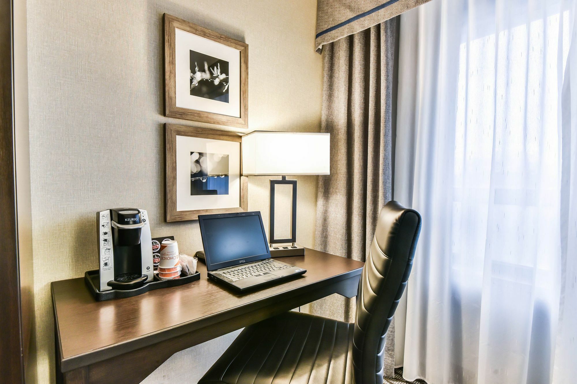 Comfort Inn Montreal Aeroport Pointe-Claire Bagian luar foto